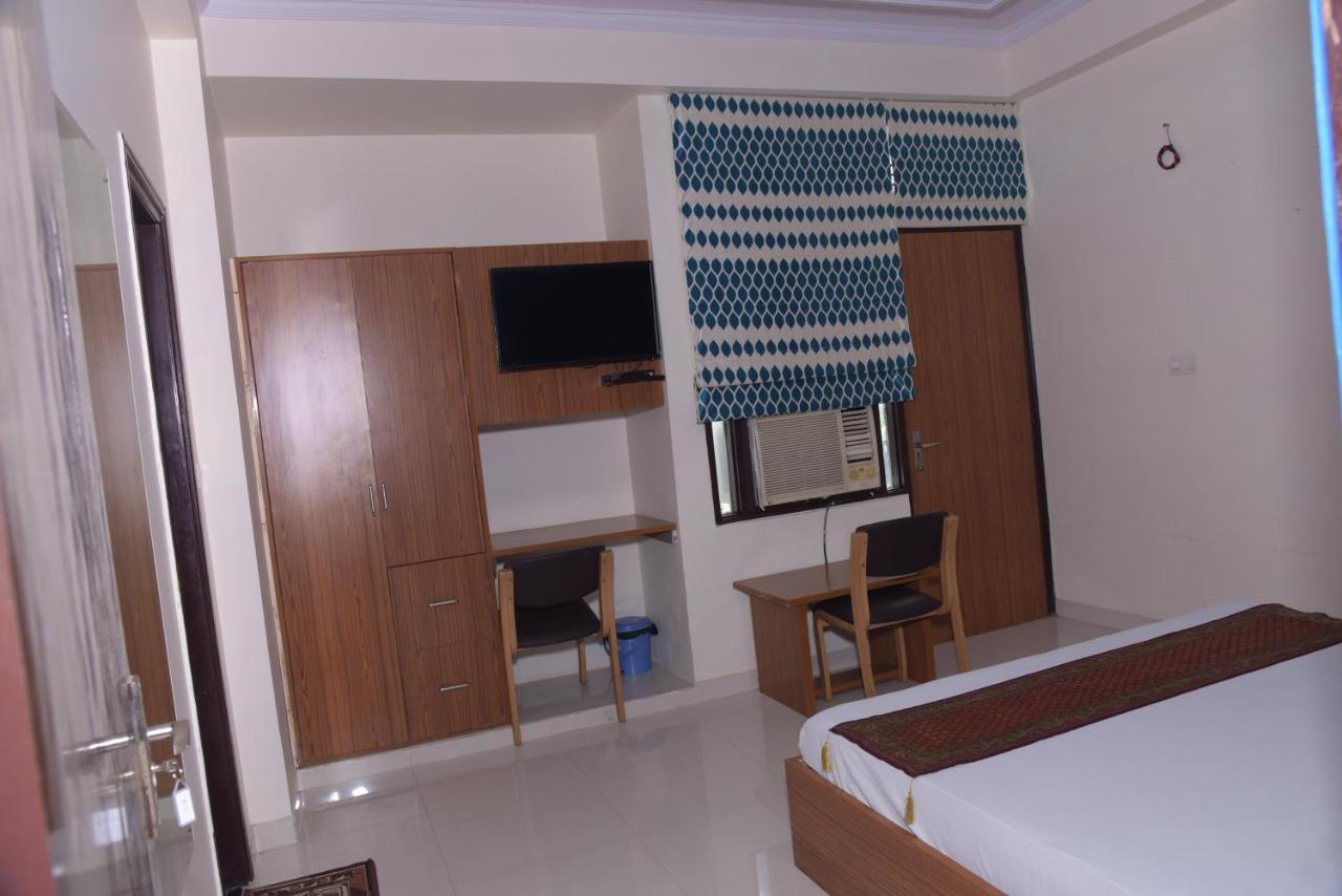 The Pearl Hotel Jaipur Ngoại thất bức ảnh
